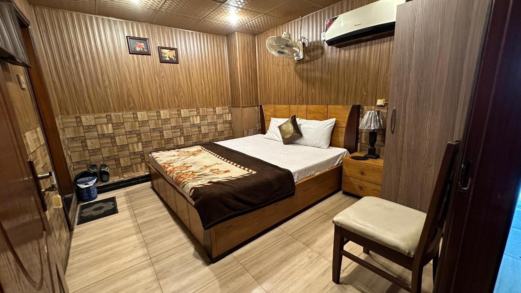Baoo Jee Hotel Islamabad ラーワルピンディー エクステリア 写真