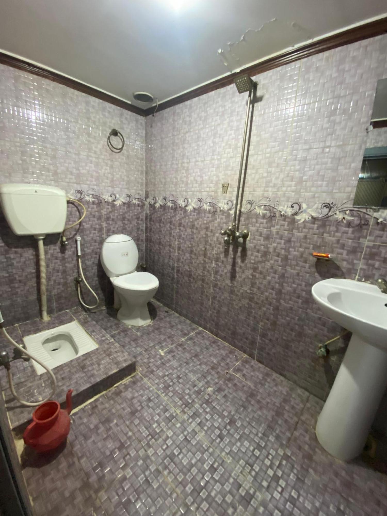 Baoo Jee Hotel Islamabad ラーワルピンディー エクステリア 写真