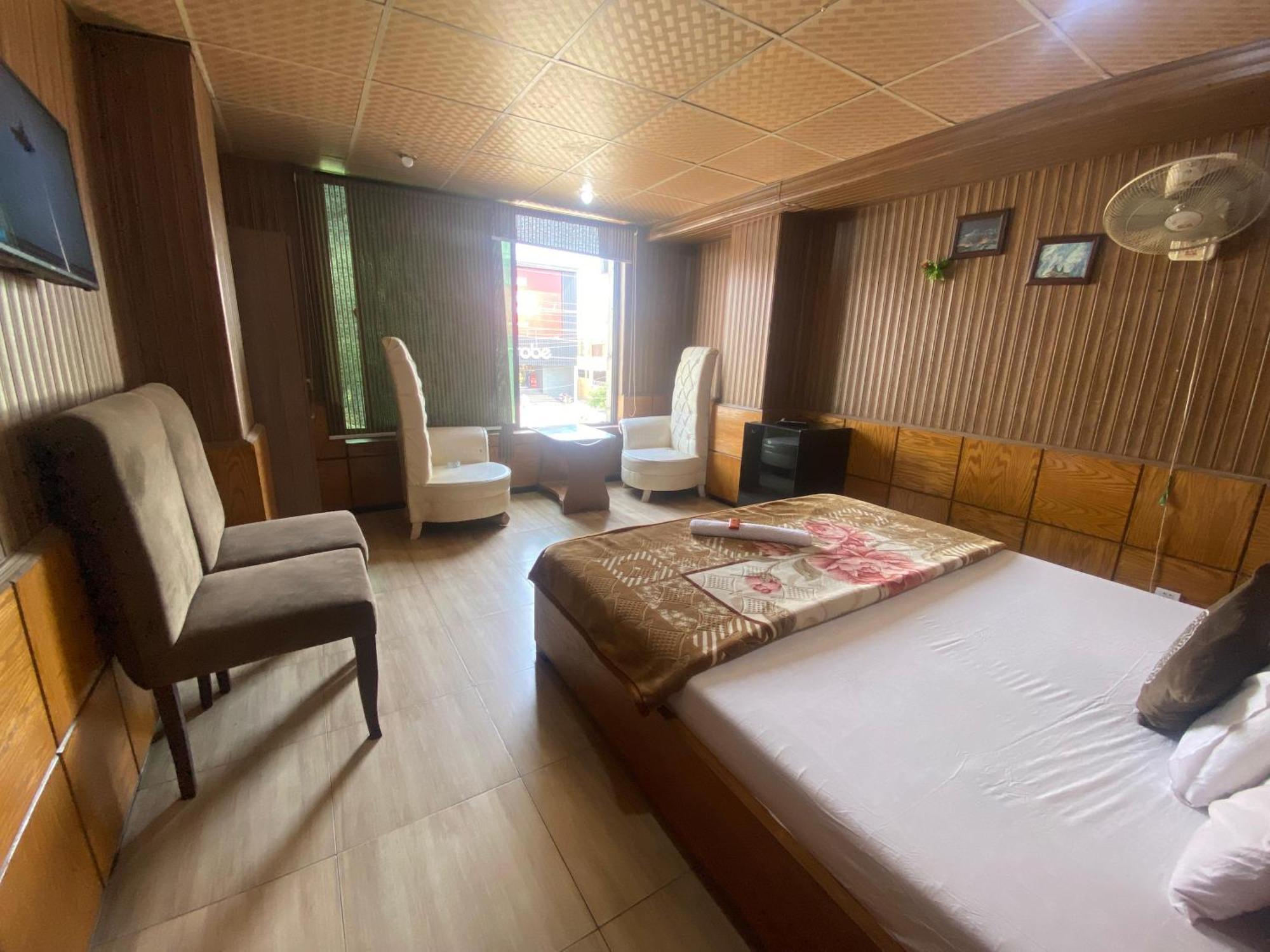 Baoo Jee Hotel Islamabad ラーワルピンディー エクステリア 写真